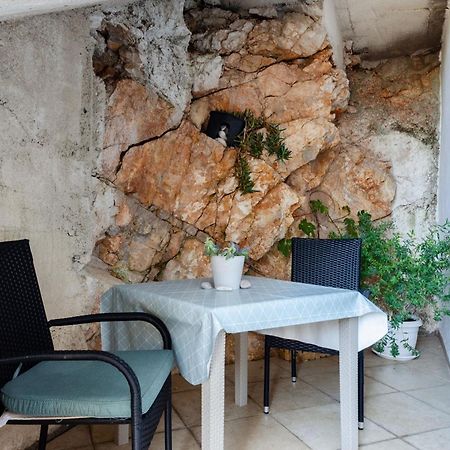 Apartmani Juraj Zavalatica Habitación foto