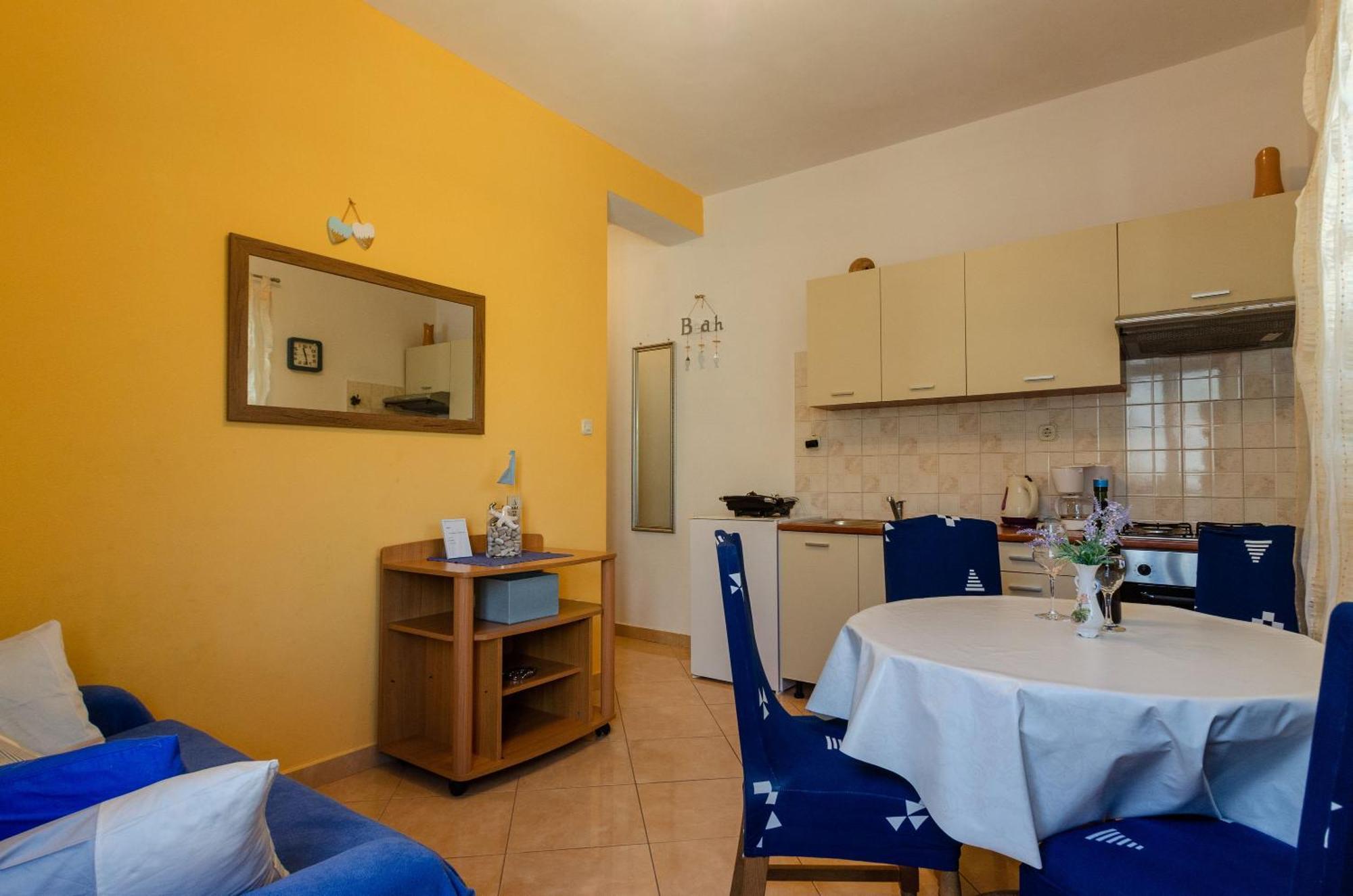 Apartmani Juraj Zavalatica Habitación foto